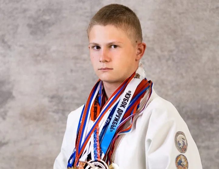 Фотографии варианта Алексей Карпенко